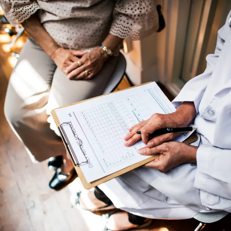Patient Is Meeting Doctor (1)